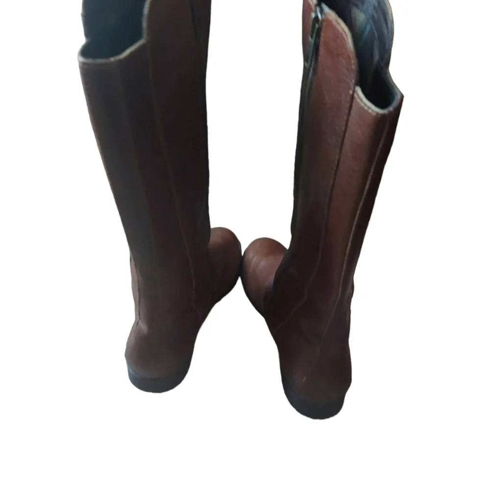 8.5 Born‎ Amilia flat boots